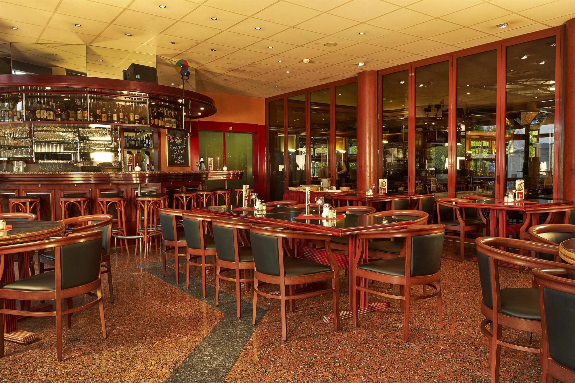 H+ Hotel Hannover Bagian luar foto