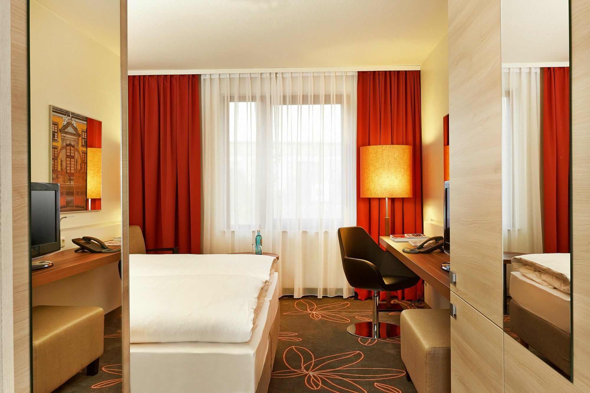 H+ Hotel Hannover Bagian luar foto